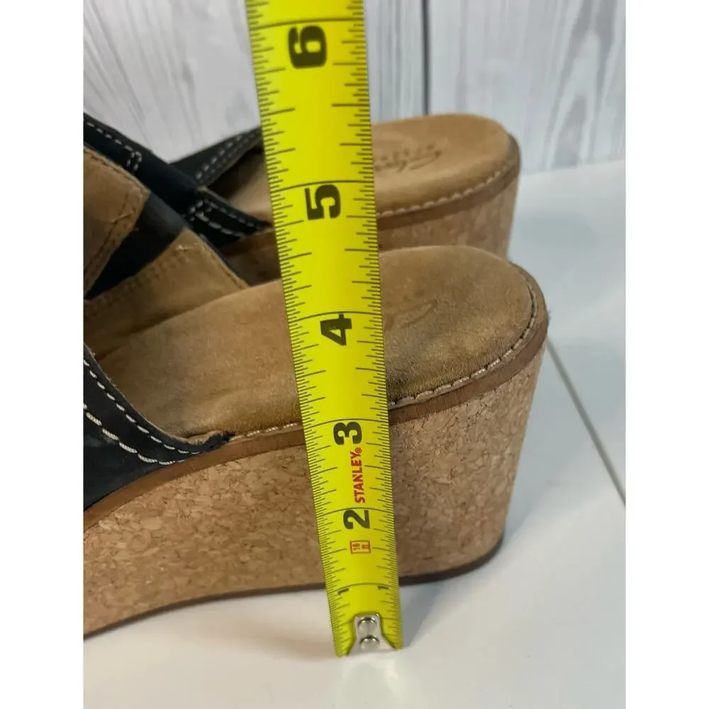 Clarks artisan Black Slip On Wedge Heel Aandals Cork Women’s Size 10 WIDE